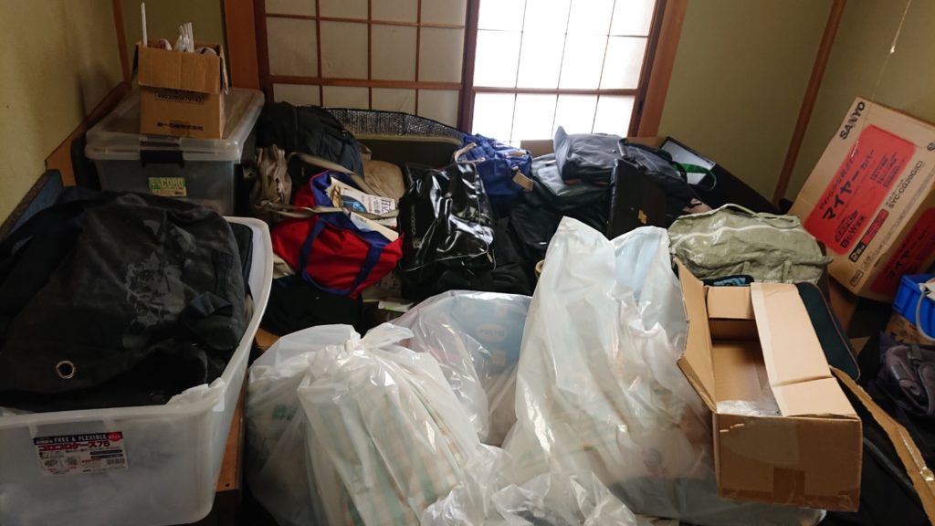 【分割払いでの片付け事例】東京都江戸川区の和室アパートの引っ越しゴミの回収