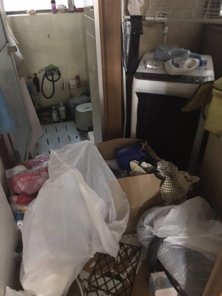 東京都墨田区の賃貸アパートの工事に伴うお部屋の片付け・ゴミの回収作業