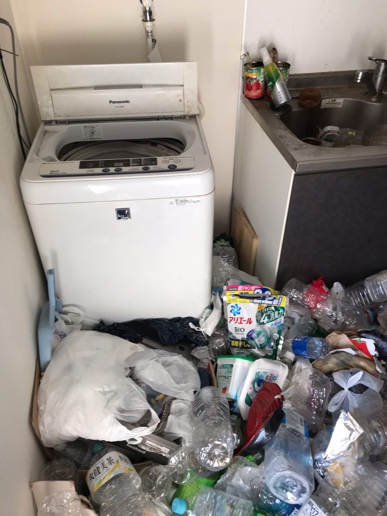 千葉県中央区の汚部屋の清掃と不用品回収