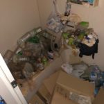 埼玉県朝霞市の浴室を中心としたゴミ屋敷部屋のゴミ回収とハウスクリーニング