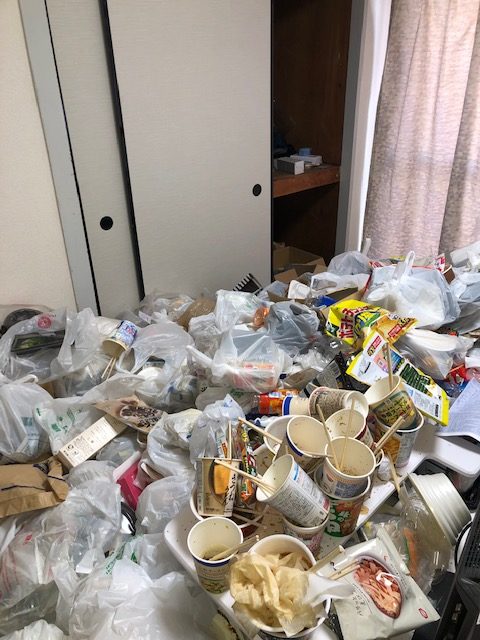 【分割払い事例】神奈川県横浜市磯子区のゴミ部屋の片付けと清掃