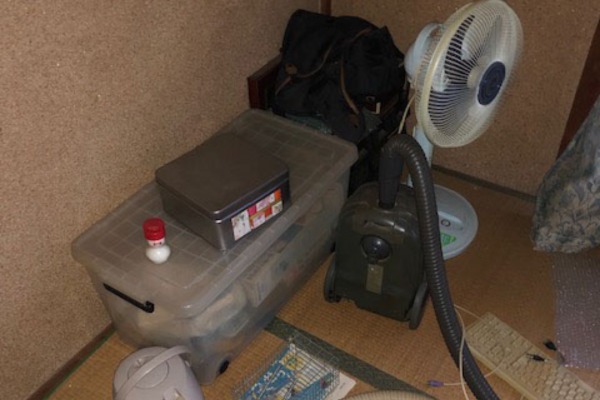 千葉県松戸市の押入・収納に放置された家電などの不用品回収作業
