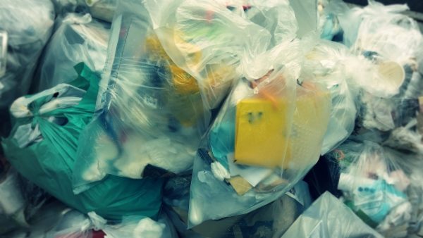 ゴミ屋敷住人がゴミを捨てられない理由7選