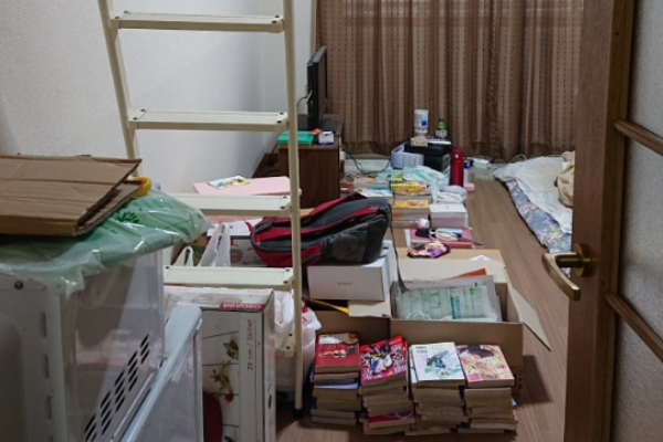 埼玉県越谷市の就職で一人暮らしをするための実家の部屋の片付け・ゴミ回収