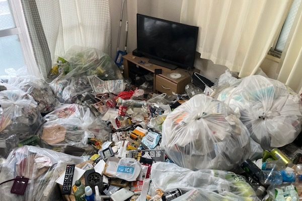 ゴミ屋敷化してしまっていたお部屋の遺品整理と片付け【神奈川県川崎市幸区】