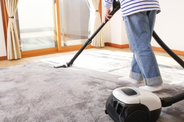 掃除効果をアップする！掃除機の正しいかけ方